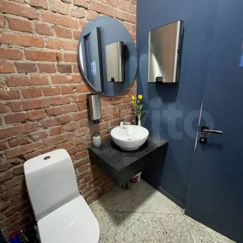 Сдается Нежилое помещение, 213 м²