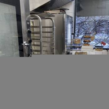 Сдается Нежилое помещение, 213 м²