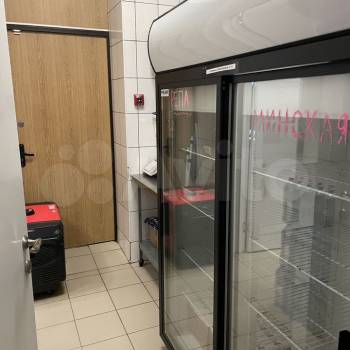 Сдается Нежилое помещение, 213 м²