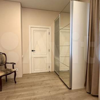 Продается Дом, 400 м²