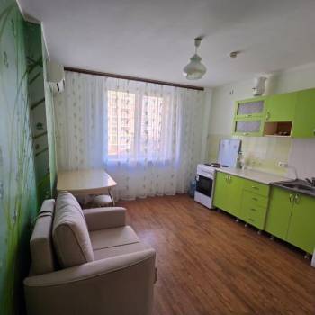 Сдается 1-комнатная квартира, 41 м²