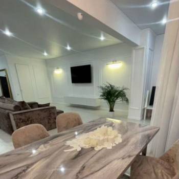 Сдается 1-комнатная квартира, 63 м²