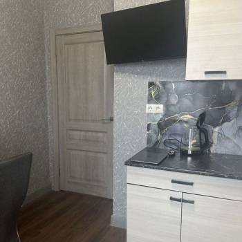 Сдается 1-комнатная квартира, 45 м²