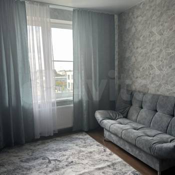 Сдается 1-комнатная квартира, 45 м²