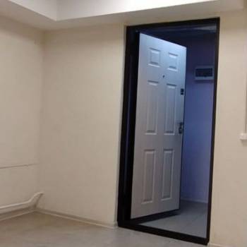 Продается Нежилое помещение, 12 м²