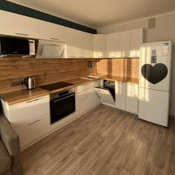 Сдается 2-х комнатная квартира, 66 м²