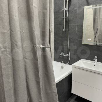 Сдается 1-комнатная квартира, 50 м²