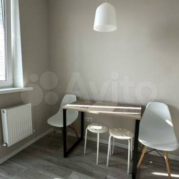 Продается 1-комнатная квартира, 35 м²