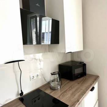 Продается 1-комнатная квартира, 35 м²