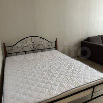 Сдается 1-комнатная квартира, 55 м²