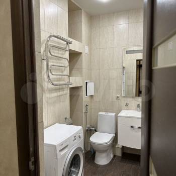 Сдается 1-комнатная квартира, 55 м²