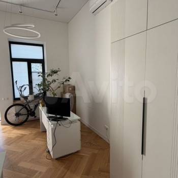 Продается Нежилое помещение, 70 м²