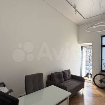 Продается Нежилое помещение, 70 м²