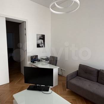 Продается Нежилое помещение, 70 м²