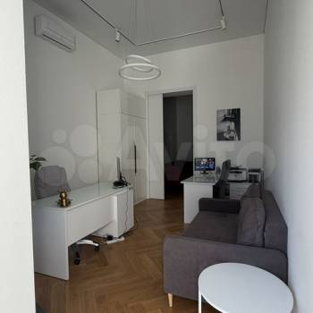 Продается Нежилое помещение, 70 м²