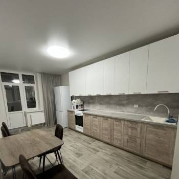 Сдается Многокомнатная квартира, 81,36 м²