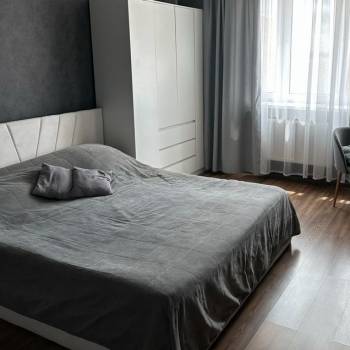 Продается 1-комнатная квартира, 38 м²