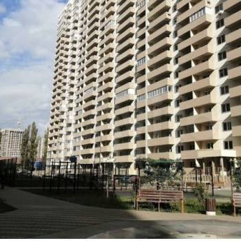 Продается 1-комнатная квартира, 37 м²