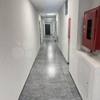 Продается 1-комнатная квартира, 37 м²