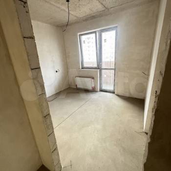 Продается 1-комнатная квартира, 37 м²