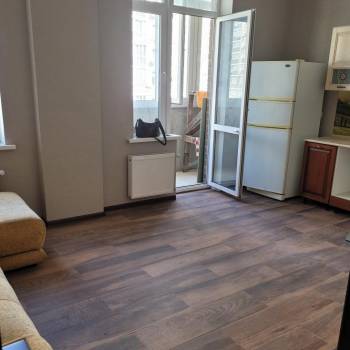 Продается 1-комнатная квартира, 40 м²