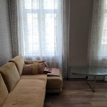 Продается 1-комнатная квартира, 40 м²
