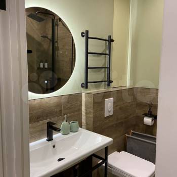 Сдается 1-комнатная квартира, 42 м²