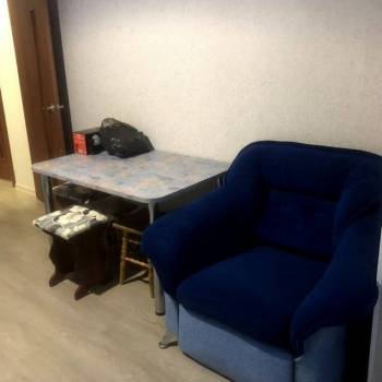 Сдается 1-комнатная квартира, 42 м²