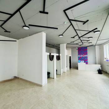 Продается Нежилое помещение, 153 м²