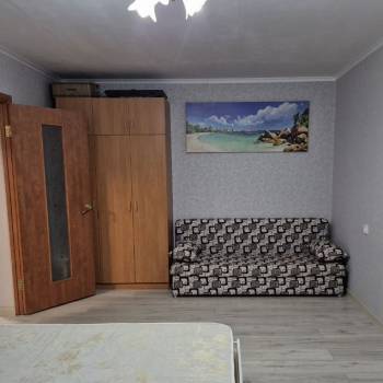 Сдается 1-комнатная квартира, 37 м²