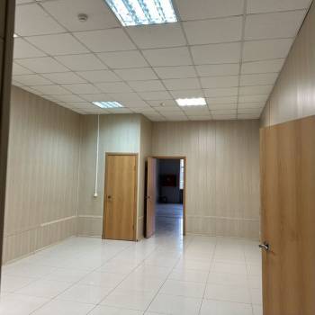 Сдается Нежилое помещение, 258 м²