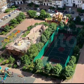 Сдается 1-комнатная квартира, 55 м²