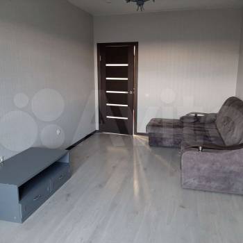 Сдается 1-комнатная квартира, 43 м²