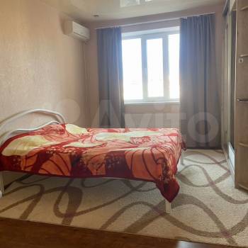 Сдается 2-х комнатная квартира, 65 м²