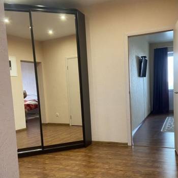 Сдается 2-х комнатная квартира, 65 м²