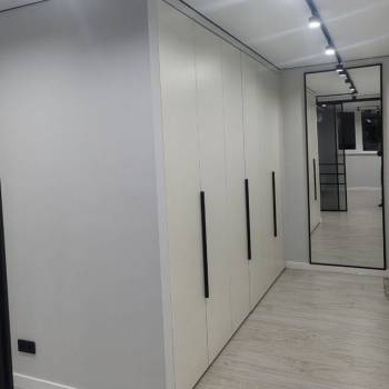 Продается 2-х комнатная квартира, 72,2 м²