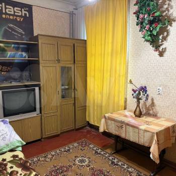 Продается Многокомнатная квартира, 58 м²