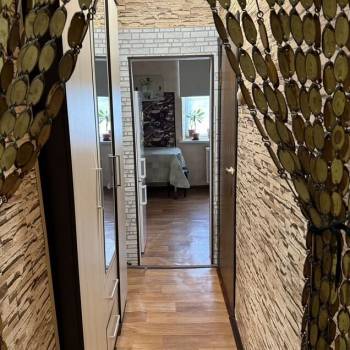 Продается Многокомнатная квартира, 58 м²