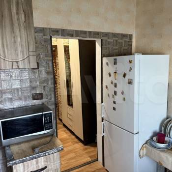 Продается Многокомнатная квартира, 58 м²