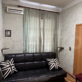 Продается Многокомнатная квартира, 58 м²