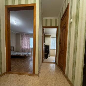 Продается 1-комнатная квартира, 35 м²