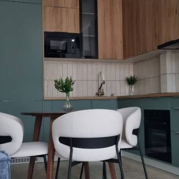 Продается 1-комнатная квартира, 55 м²