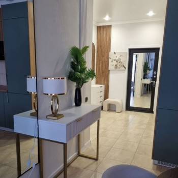 Продается 1-комнатная квартира, 55 м²