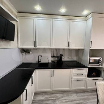 Сдается 1-комнатная квартира, 52 м²