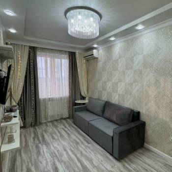 Сдается 1-комнатная квартира, 52 м²