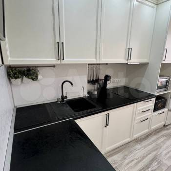 Сдается 1-комнатная квартира, 52 м²