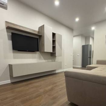 Сдается 1-комнатная квартира, 60 м²