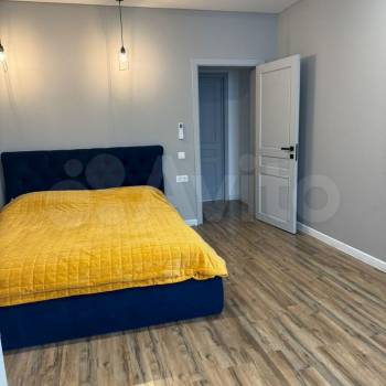 Продается Многокомнатная квартира, 71 м²