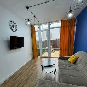 Продается Многокомнатная квартира, 71 м²