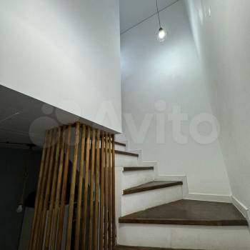 Продается Многокомнатная квартира, 71 м²